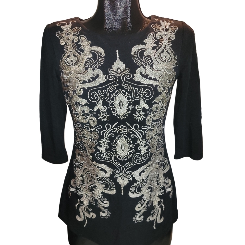 Terra Nostra Black Cropped Sleeve Top With Embroidered Front Size XS